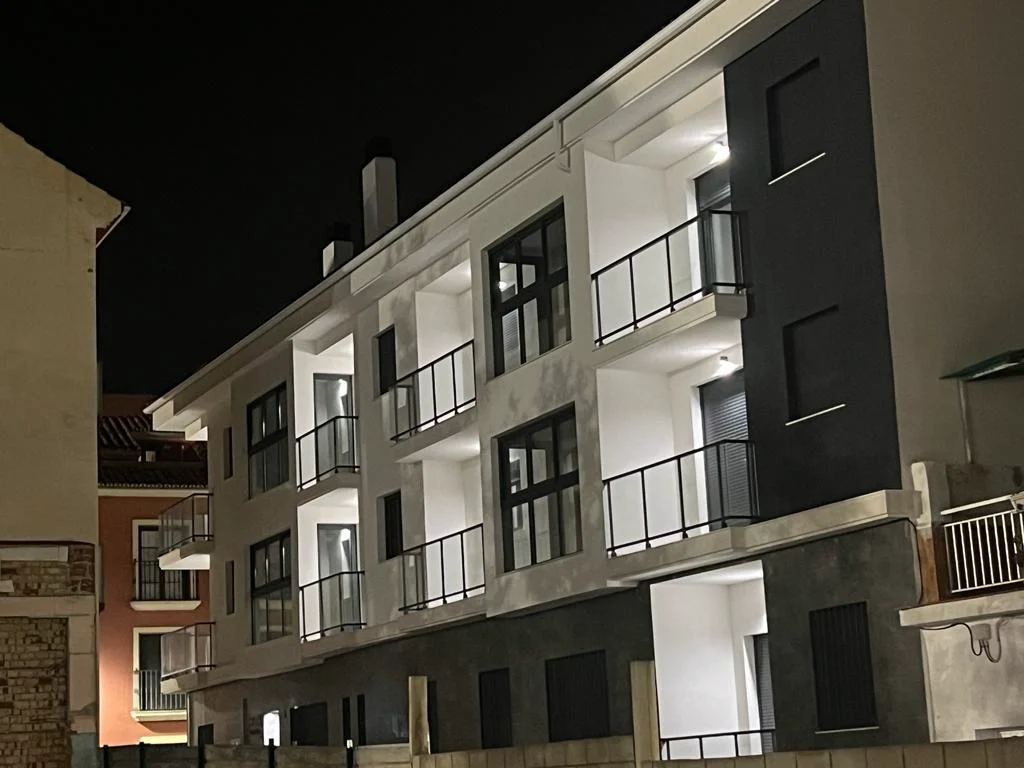 Residencial Tolox promoción 14 viviendas Marbella San Rafael